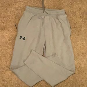 Under Armour Large Joggers